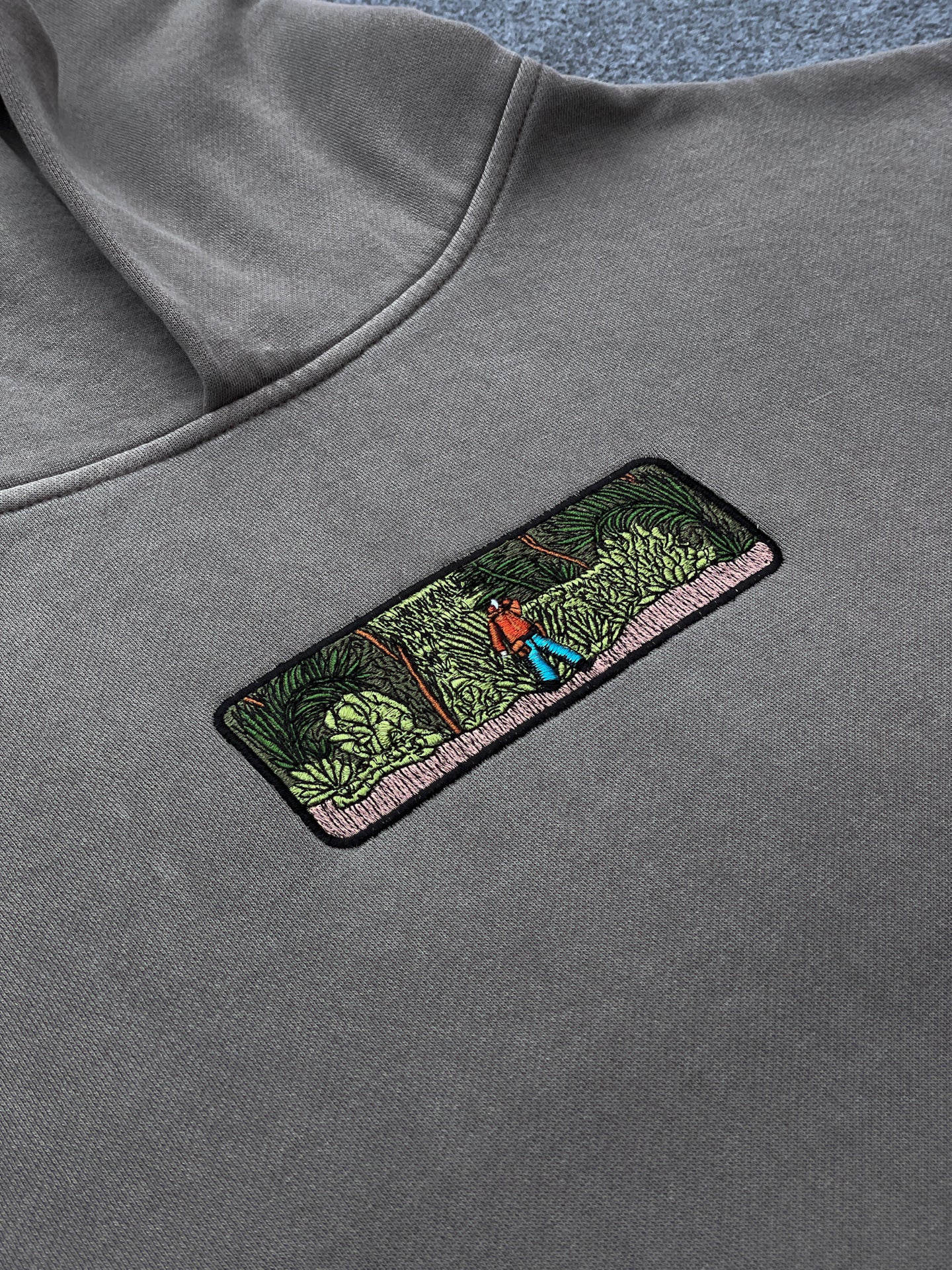 ADVENTURER HOODIE - FADED GREY