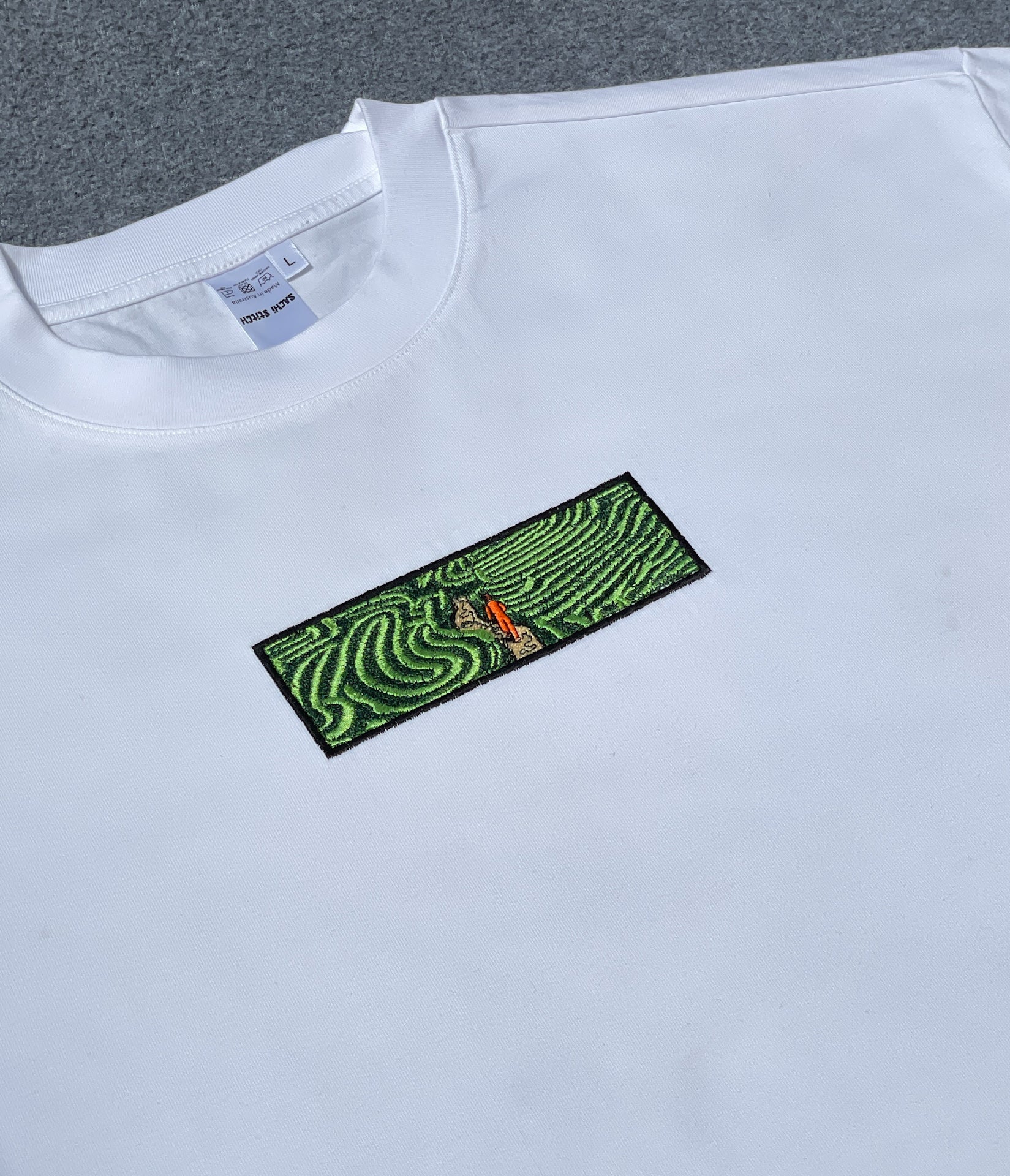 THROUGH THE MAZE T - SHIRT - Sachistitch
