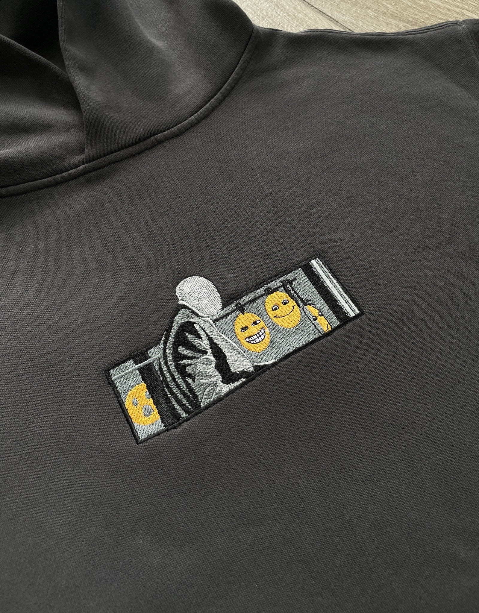 Faces of mystery hoodie - Sachistitch